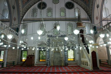 İstanbul, Türkiye 'de yer alan Zal Mahmut Paşa Camii ve Mezarı 16. yüzyılda inşa edildi. Bu Mimar Sinan 'ın işi..