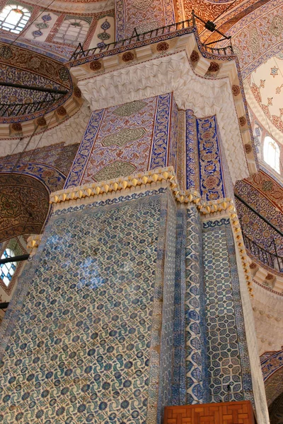 이스탄불에 위치한 모스크는 1665년에 지어졌습니다 그것은 나라에서 모스크 하나입니다 — 스톡 사진