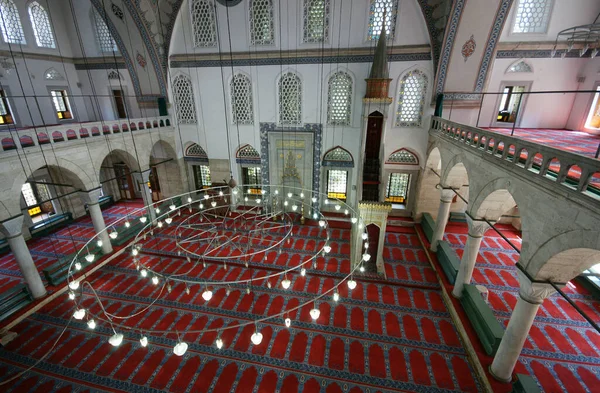 Ubicada Estambul Turquía Mezquita Tumba Zal Mahmut Pasha Fue Construida — Foto de Stock
