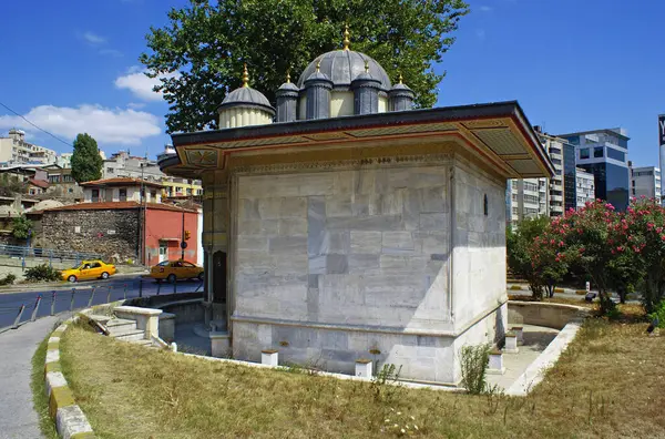 Historical Ottoman Fountain Ligger Istanbul Turkiet — Stockfoto