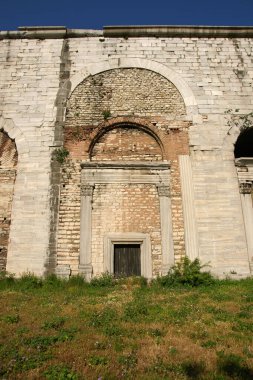 İstanbul, Türkiye 'deki Yedikule Zindanları, 1458 yılında Osmanlılar tarafından inşa edildi..
