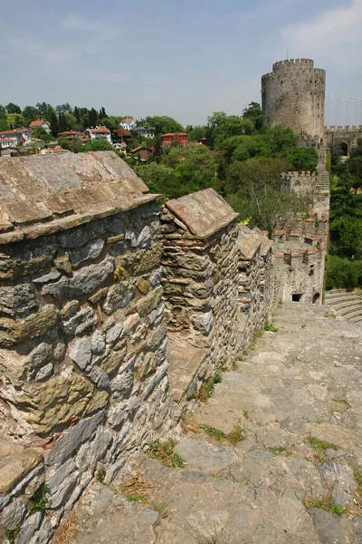 Τείχη Του Φρουρίου Ρουμελί Που Βρίσκονται Στην Κωνσταντινούπολη Της Τουρκίας — Φωτογραφία Αρχείου