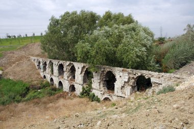 İstanbul, Türkiye 'de yer alan Ali Paşa Aqueduct Osmanlı döneminde inşa edildi.