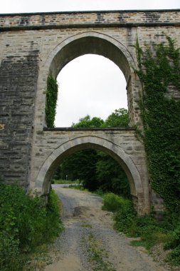 İstanbul, Türkiye 'de yer alan Pasadere Su kemeri 16. yüzyılda Mimar Sinan tarafından inşa edilmiştir..