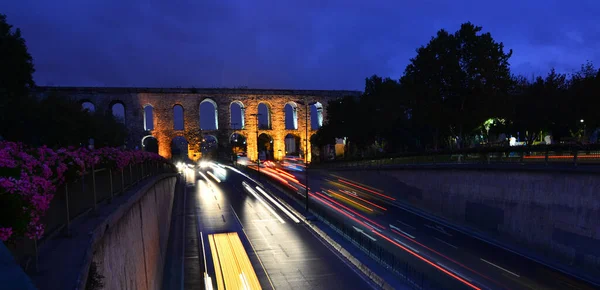 Nachází Istanbulu Turecko Bozdogan Aqueduct Byl Postaven Během Římského Období — Stock fotografie