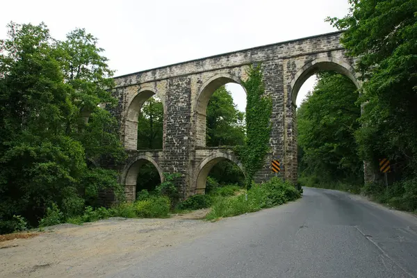 Nachází Istanbulu Turecko Pasadere Aqueduct Byl Postaven Mimar Sinan Století — Stock fotografie