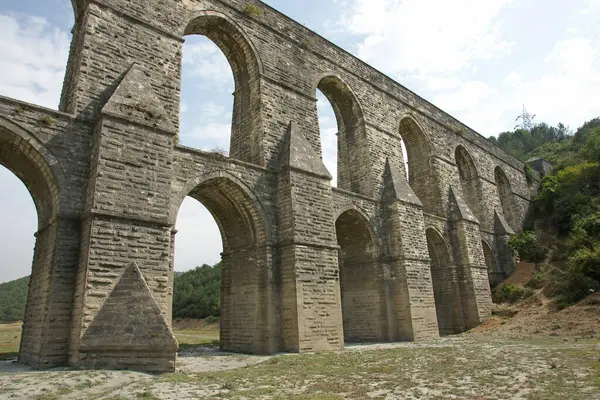 Das Aquädukt Guzelce Istanbul Wurde Jahrhundert Von Mimar Sinan Erbaut — Stockfoto