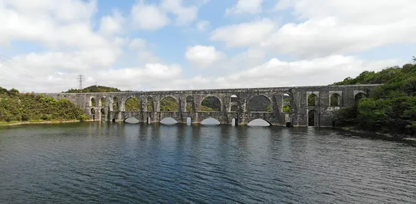 Localizado Istambul Turquia Aqueduto Maglova Foi Construído Por Mimar Sinan — Fotografia de Stock