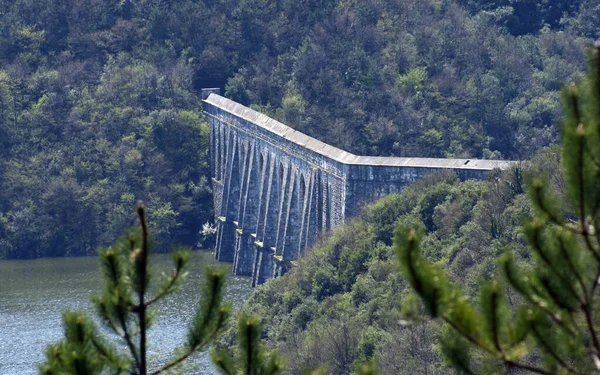 Beläget Istanbul Turkiet Maglova Aqueduct Byggdes Mimar Sinan 1500 Talet — Stockfoto