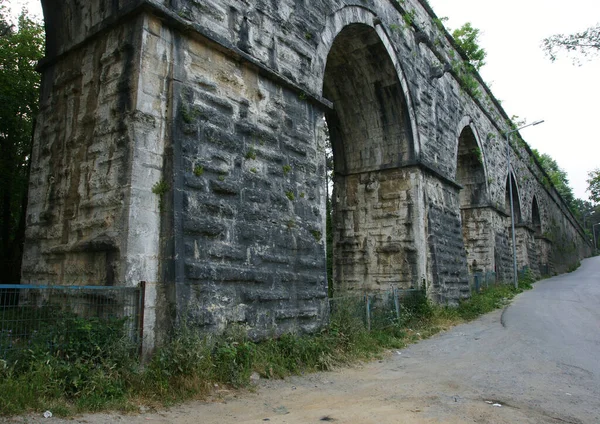 Nachází Istanbulu Turecko Bahcekoy Aqueduct Byl Postaven Století — Stock fotografie