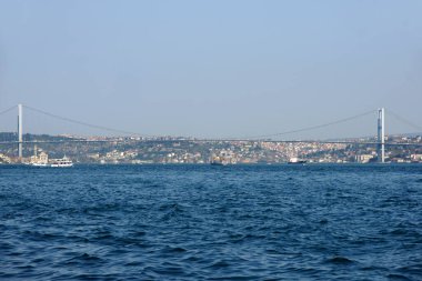Türkiye 'nin İstanbul kentindeki Boğaz üzerindeki üç köprüden biri olan Boğaz Köprüsü, ülkede inşa edilen ilk büyük modern köprü olma özelliğini taşıyor..