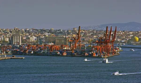 Porto Haydarpasa Istambul Turquia — Fotografia de Stock