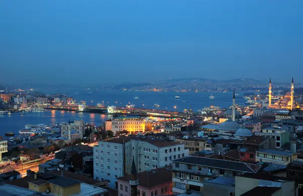 Ohňostroje Noční Pohled Istanbulu Turecko — Stock fotografie