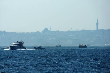 İstanbul 'un gökyüzü ve günbatımı manzarası