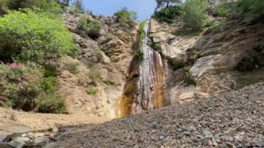 Canakkale 'nin Gökceada ilçesinde yer alan Marmaros Şelalesi, adanın en büyük ve tek turistik şelalesidir..