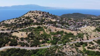 Türkiye 'nin Çanakkale kenti Antik Assos ve Behramkale' den bir manzara