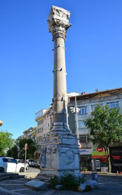 Obelisk, Örgü Sütun ve Yılan Sütunu, Türkiye 'nin İstanbul kentindeki Roma döneminden eserler..