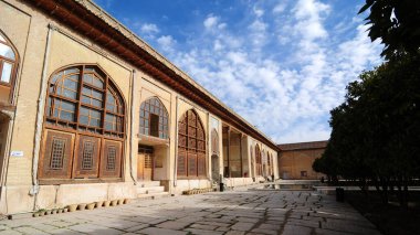 İran 'ın Şiraz kentinde bulunan Karim Khan Şatosu, 1766 yılında inşa edildi..