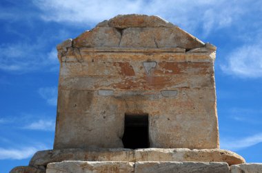 İran 'ın Shiraz kentinde ve Achaemenid Hanedanı' nın başkentinde yer alan Pasargad, yaklaşık 2500 yıl önce kuruldu..