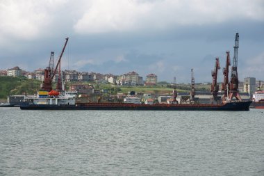 Türkiye 'nin Balikesir ilinin Bandrma Kasabası manzarası