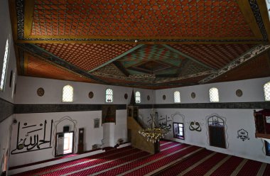 Türkiye 'nin Osmanlı kentinde yer alan Rustem Paşa Camii 16. yüzyılda inşa edildi..