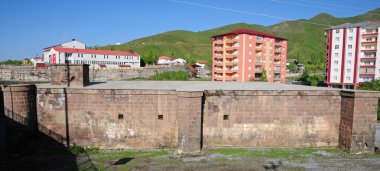 Bitlis, Türkiye 'de yer alan Husrev Pasa Caravanserai 16. yüzyılda inşa edildi..