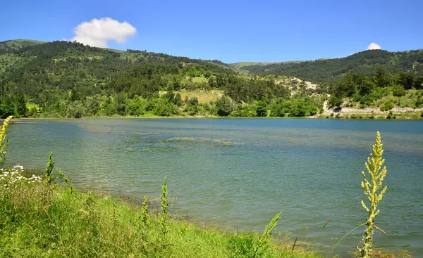 Türkiye 'nin Bolu kentinde Cubuk Gölü