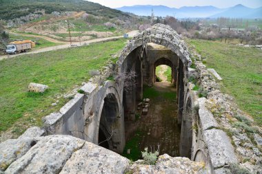 Burdur, Türkiye 'de yer alan İncirhan Karavanserai, 1340 yılında inşa edildi..