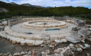 Türkiye 'nin Burdur kentinde yer alan antik Kibrya kenti, ülkenin en önemli antik kentlerinden biridir..
