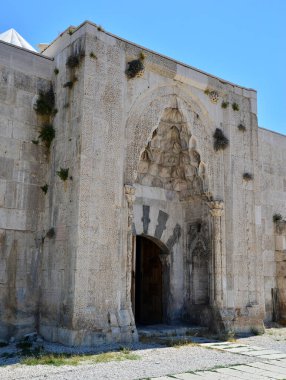 Burdur, Türkiye 'de yer alan Susuz Karavanı, 1246 yılında inşa edildi..