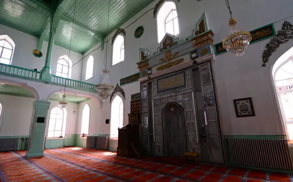 Türkiye 'nin Burdur kentindeki Ulu Camii, ülkenin en eski ahşap camilerinden biri..