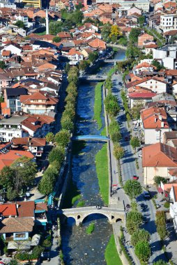Kosova 'nın tarihi Prizren kentinden bir manzara