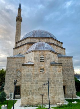 Kosova 'nın Prizren kentindeki tarihi Sinan Paşa Camii Osmanlı döneminde inşa edildi..