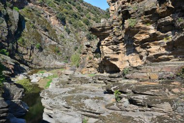 Türkiye 'nin Usak ilinde yer alan Tasyaran Vadisi, doğal oluşumuyla önemli bir turizm merkezidir..
