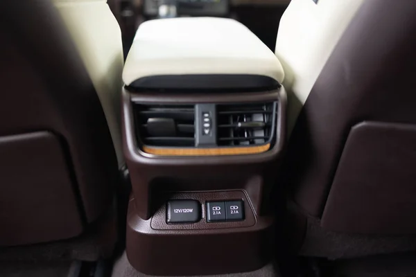 Air Condition Panel Interior New Car Two Usb Ports Rear — Stock Photo, Image