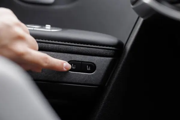 Bedientasten Für Einstellungen Und Speicherung Des Fahrersitzes Elektrische Glasöffnung Türgriff — Stockfoto