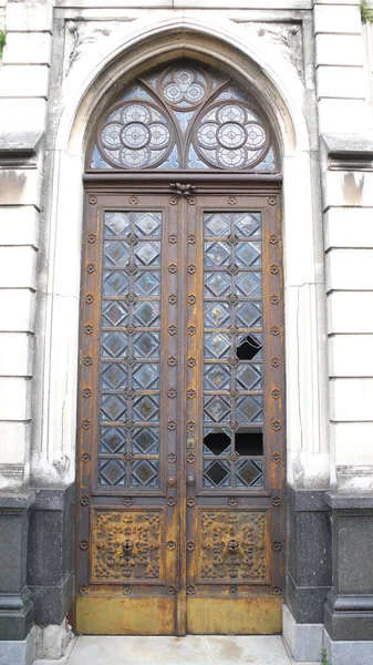 stock image Old Door broken Glas in Old Building. High quality photo