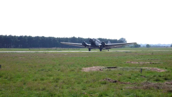 Junkers Airplane Silver Propeller Sternmotor Daqui Foto Alta Qualidade — Fotografia de Stock