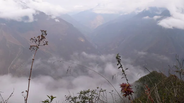 Góry Andowe Piękne Krajobrazy Błękitne Niebo Landskape Wysokiej Jakości Zdjęcie — Zdjęcie stockowe