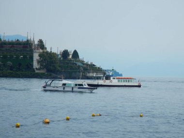 Lago Maggiore Gölü Mavi İtalya Avrupa Alpleri. Yüksek kalite fotoğraf