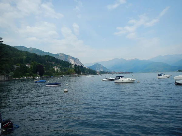 Lago Maggiore Lago Blu Italia Alpi Europee Foto Alta Qualità — Foto Stock