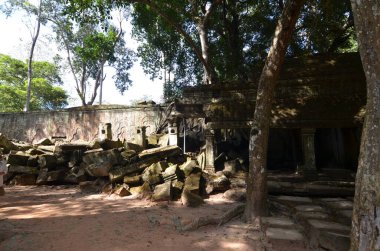 Antik Angkor Wat Kamboçya duvarı tarihi Khmer tapınağını mahvediyor. Yüksek kalite fotoğraf