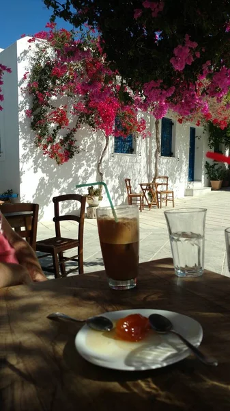 Kávový Stůl Paros Řecko Středověký Ostrov Egejské Moře Kvalitní Fotografie — Stock fotografie