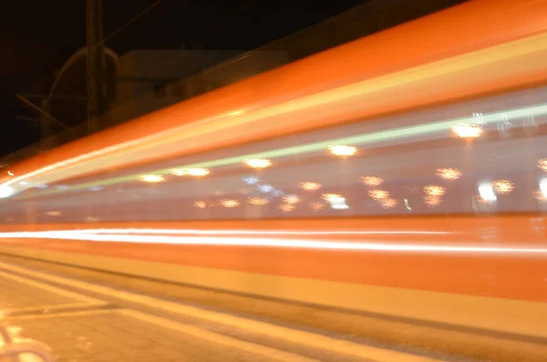 Trem Passando Por Uma Estação Alta Velocidade Foto Alta Qualidade — Fotografia de Stock