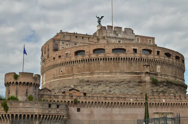 Saint Angel Castel Rzym Włochy Starożytna Architektura Wysokiej Jakości Zdjęcie — Zdjęcie stockowe