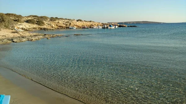 Cristal Clear Water Loneley Beach Paros Greece Mediteranean Island Eegean — стоковое фото