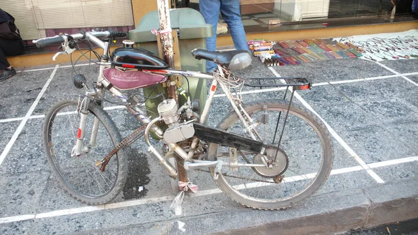 Bicicleta Louca Com Motor Auto Fabricado Poder Pedelec Ebike Foto — Fotografia de Stock