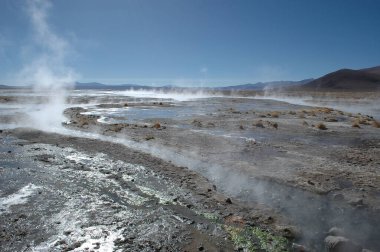 Jeotermal Gayzer Atakama volkanı sıcak buhar suyu. Yüksek kalite fotoğraf