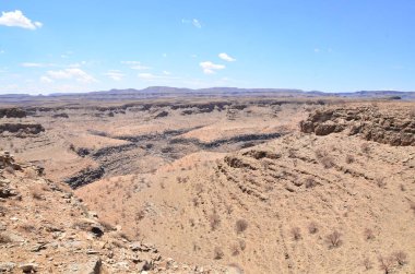 Aus dağlarının manzarası, Namibya, Afrika 4x4. Yüksek kalite fotoğraf