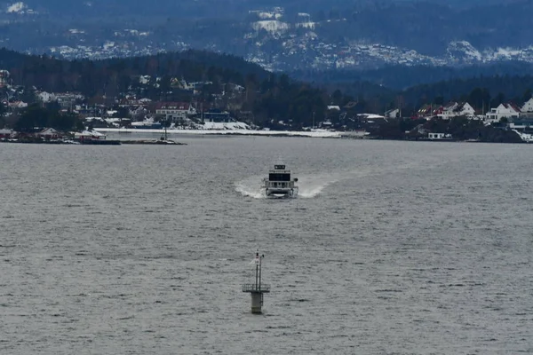 Ferry Fiorde Oslo Noruega Sscandinavia Europa Foto Alta Qualidade — Fotografia de Stock